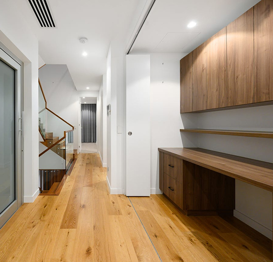 MATERIALS THAT DEFINE THE FINISH